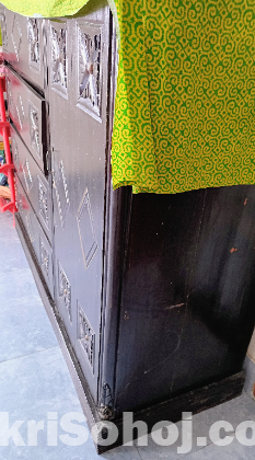 কাঠাল কাঠের ওয়ারড্রব।